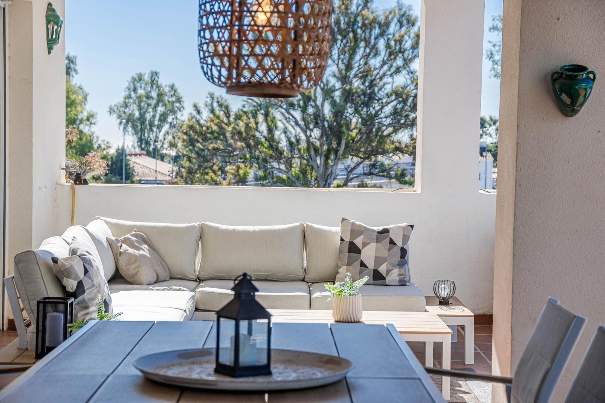 Apartment Lcr4- Large 3 Bed Close To Beaches Marbella