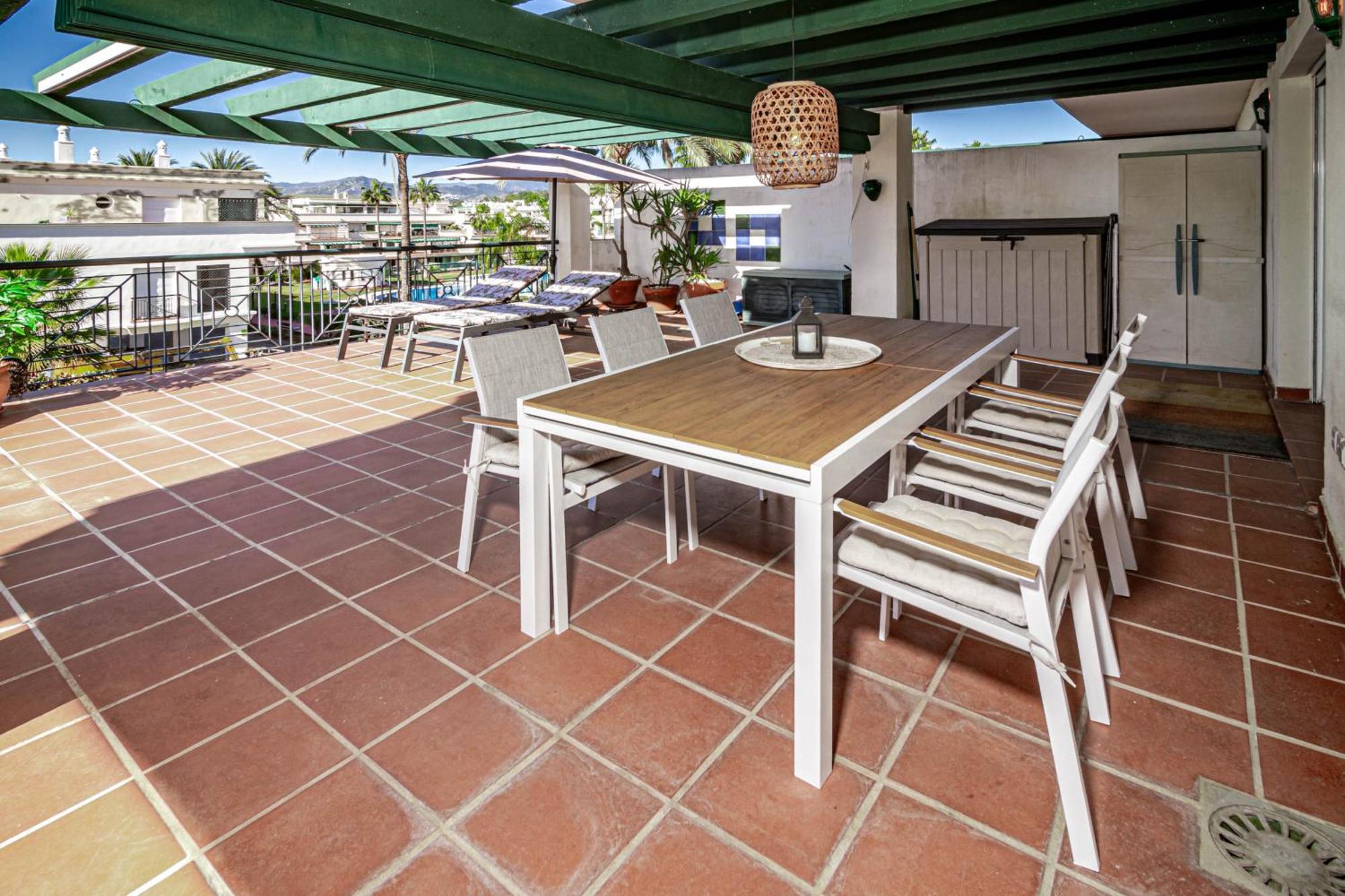 Lcr4- Large 3 Bed Close To Beaches